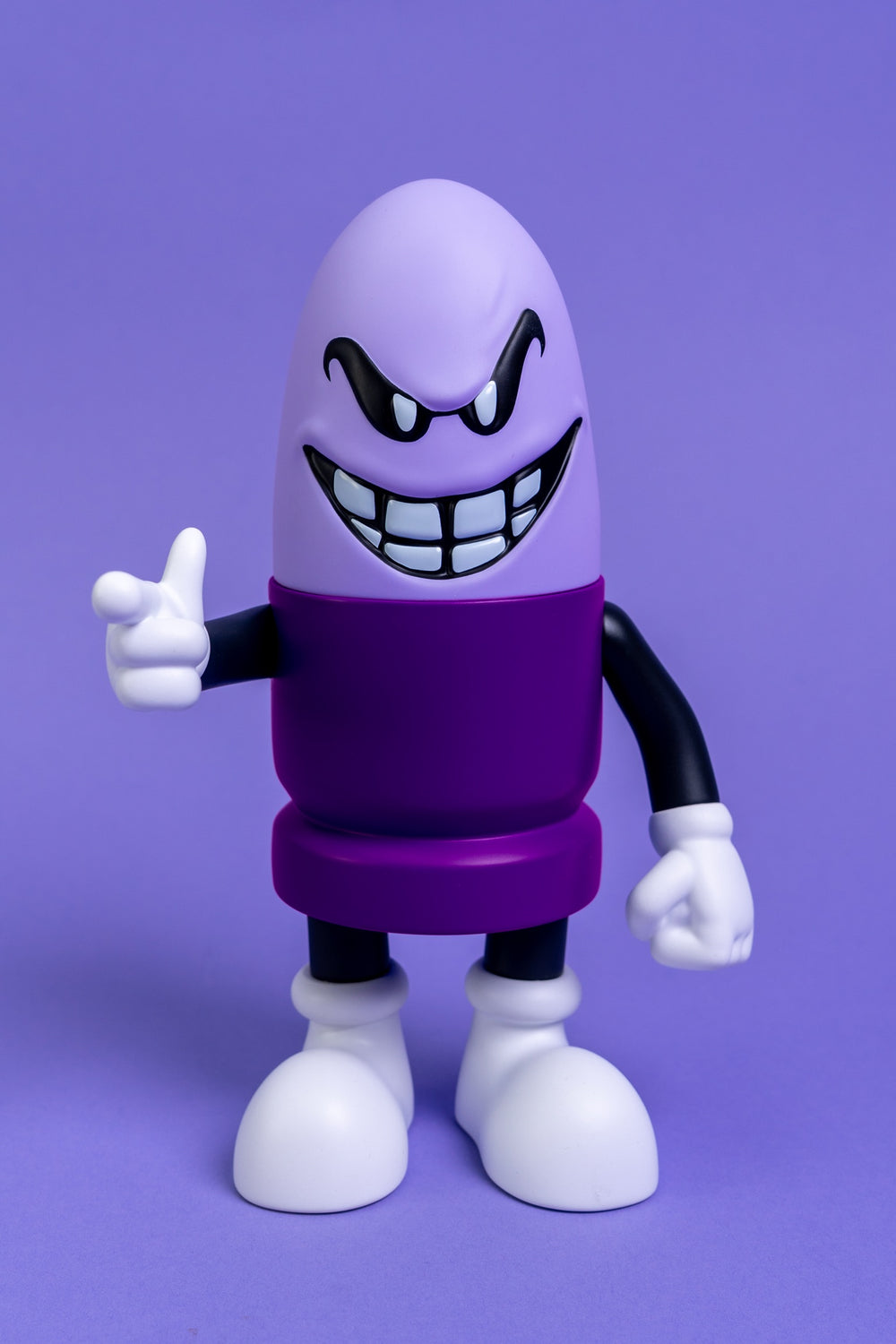 Bully Figurine